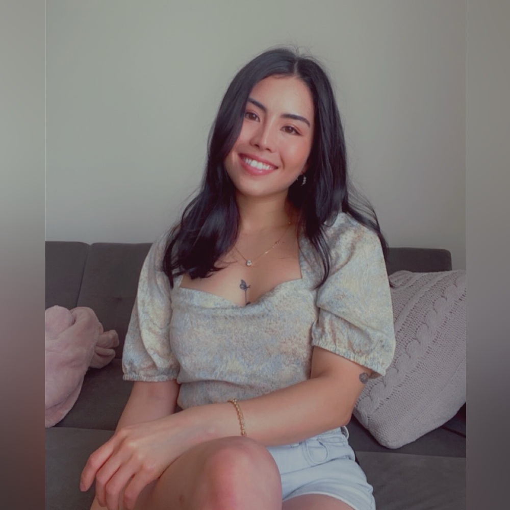 Meet your Posher, Kiana